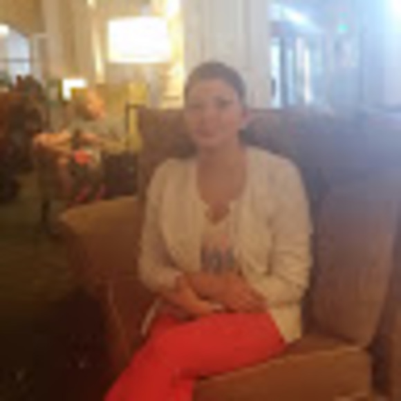 Meet your Posher, Karla - Picture 1 of 1